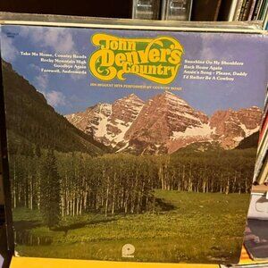 Country Road – John Denver's Country Vintage 33rpm VG+ AB79